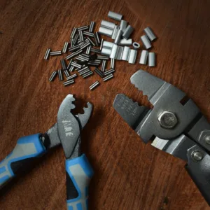 MT13543 MATE 50 DAY SHALTER WITH STORM POLES